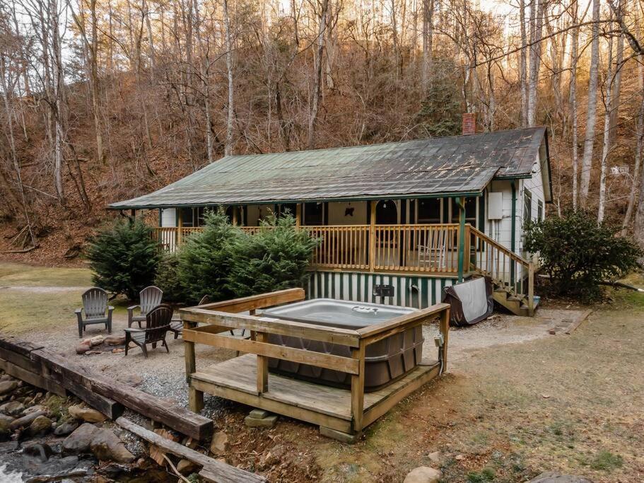 فيلا مدينة كليرمونتفي Creekside 1920'S Farmhouse المظهر الخارجي الصورة